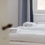 Apartamento Stunning 6-pax Valby *